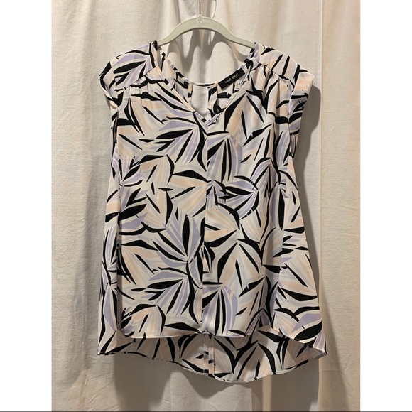 Nine West Multi Color Sleeveless Blouse - Picture 1 of 4